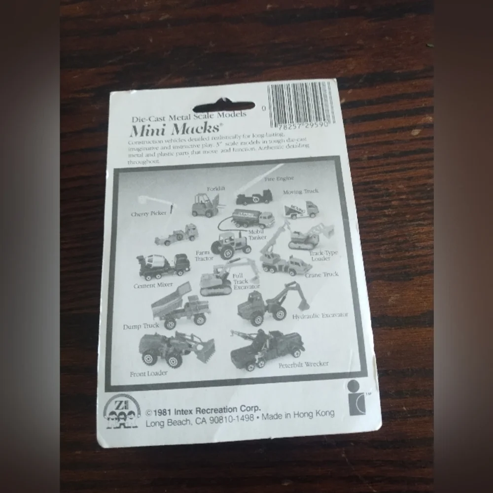 Zee‎ Toys Caterpillar Cat Motor Road